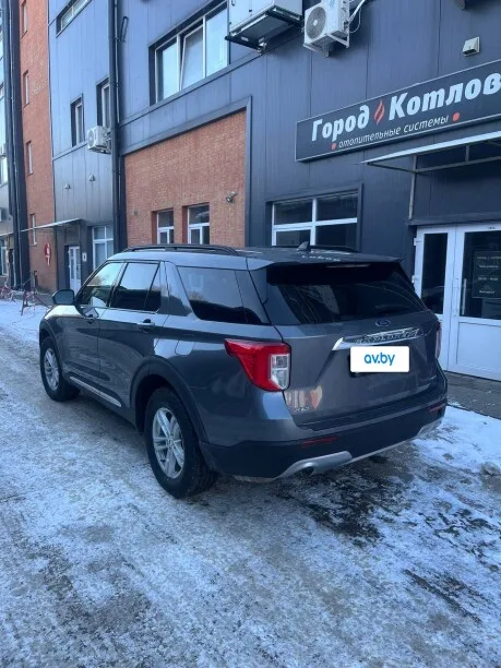 Ford Explorer 2022 — миниатюра 4