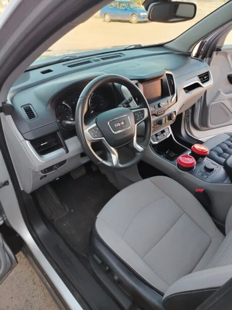 GMC Terrain 2022 — миниатюра 3