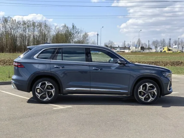 Geely Xingyue L 2022 — миниатюра 4