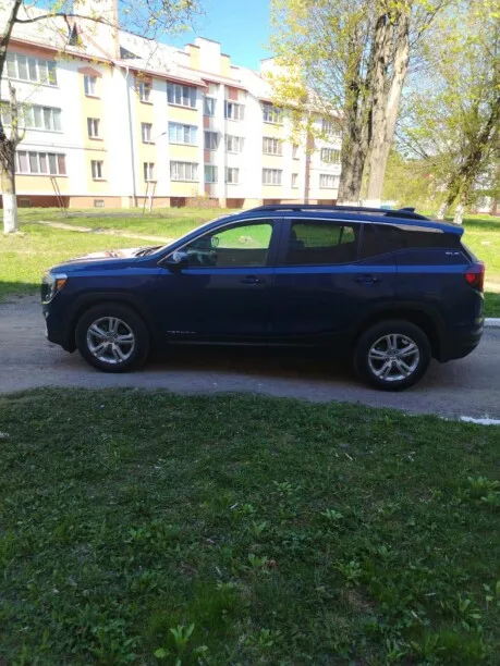 GMC Terrain 2022 — миниатюра 4