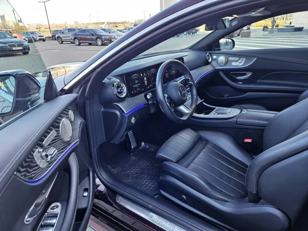 Mercedes-Benz E-Class 2022 — миниатюра 4