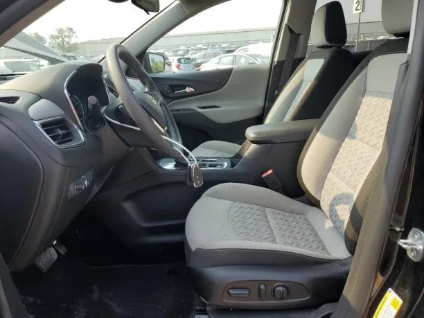 Chevrolet Equinox 2022 — миниатюра 5