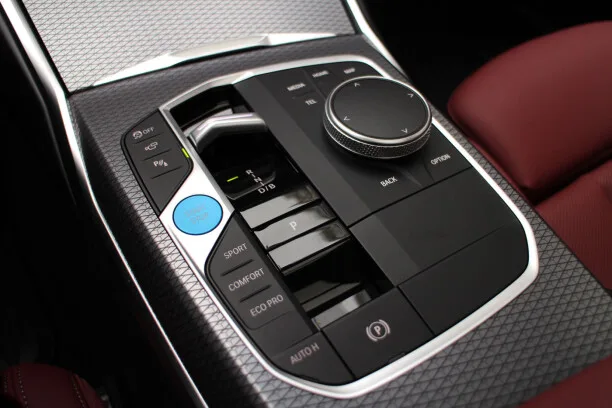 BMW i3 2025 — миниатюра 5