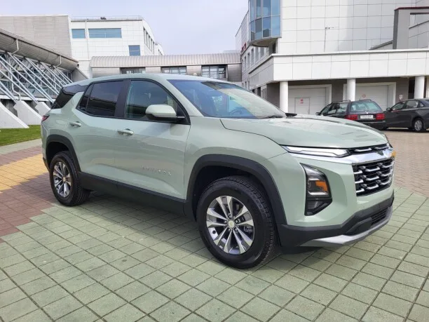 Chevrolet Equinox 2025 — миниатюра 3