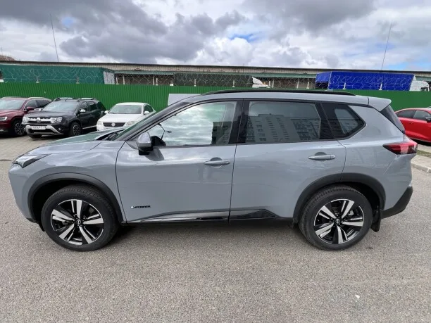 Nissan X-Trail 2023 — миниатюра 2
