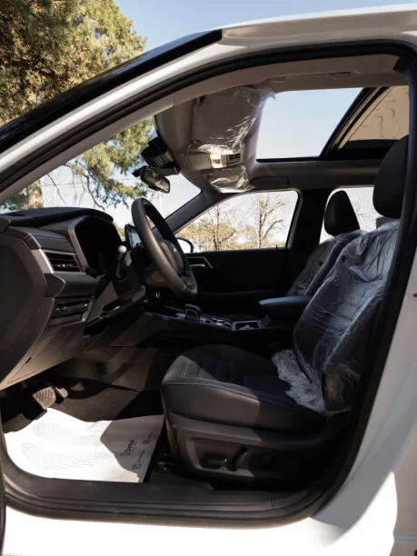 Mitsubishi Outlander 2023 — миниатюра 5