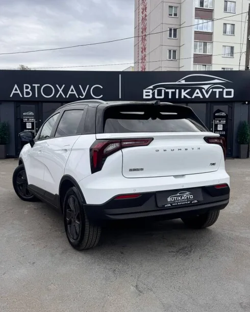 Geely Geometry E 2022 — миниатюра 2