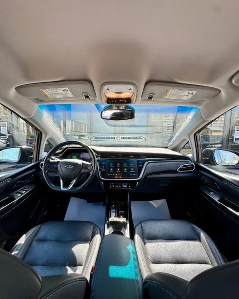 Chevrolet Bolt 2022 — миниатюра 3