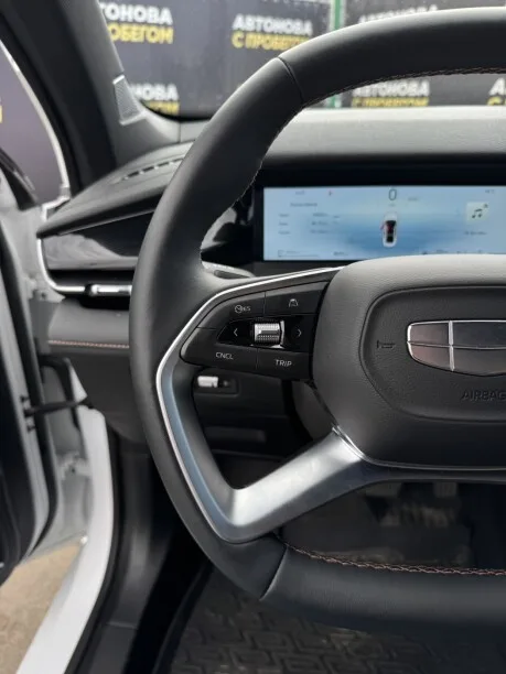 Geely Preface 2025 — миниатюра 3