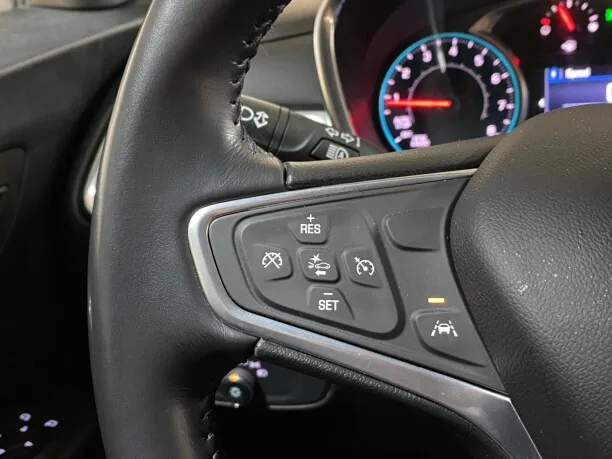 Chevrolet Equinox 2022 — миниатюра 5