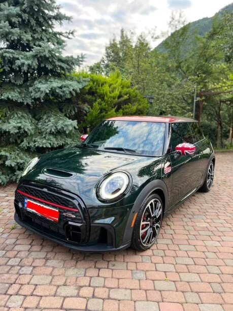 MINI Hatch 2023 — миниатюра 2