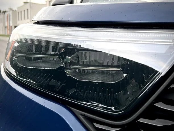 Ford Explorer 2023 — миниатюра 3