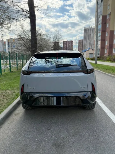 Mazda EZ-60 2025 — миниатюра 3