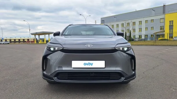 Toyota Bz4X 2022 — миниатюра 2