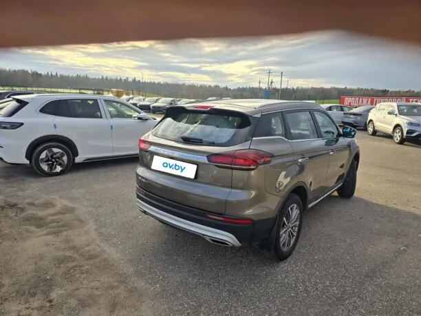 Geely Atlas Pro 2022 — миниатюра 3