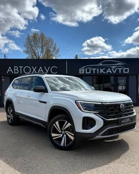 Volkswagen Atlas 2024 — фото 1, купить с доставкой в Москву
