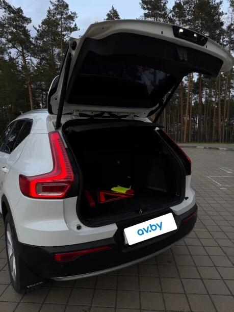 Volvo XC40 2022 — миниатюра 5