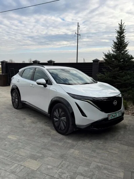 Nissan Ariya 2022 — фото 1, купить с доставкой в Москву