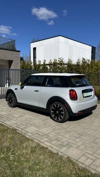 MINI Cooper SE 2022 — миниатюра 4