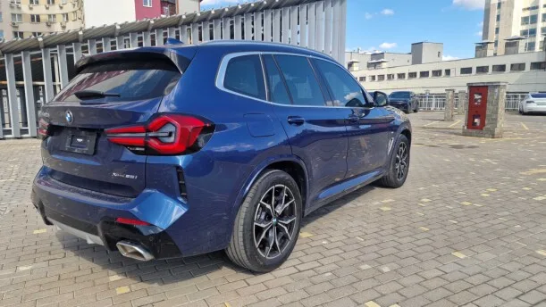 BMW X3 2022 — миниатюра 2