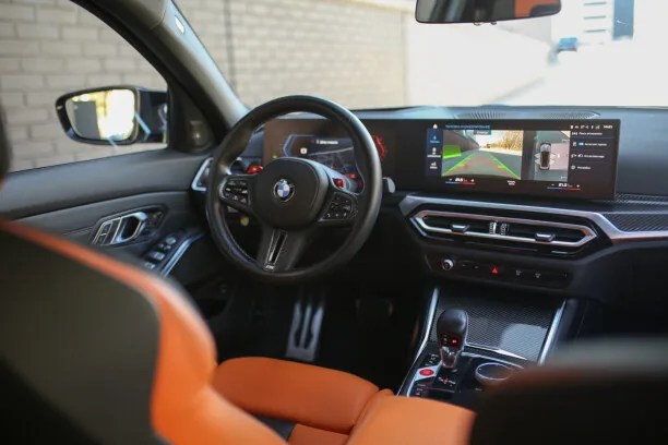 BMW M3 2022 — миниатюра 3