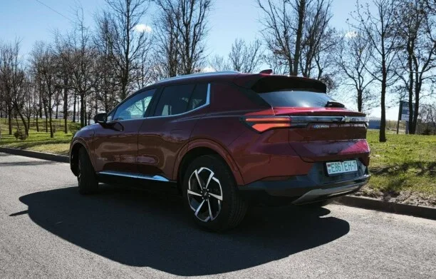 Chevrolet Equinox EV 2025 — миниатюра 4