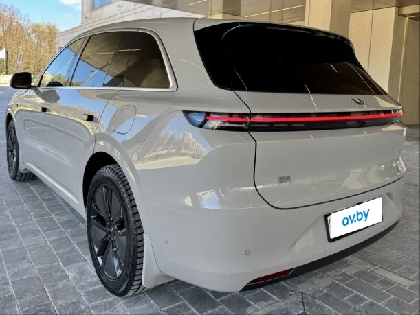 Li Auto L6 2024 — миниатюра 4