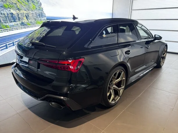 Audi RS6 2025 — миниатюра 5