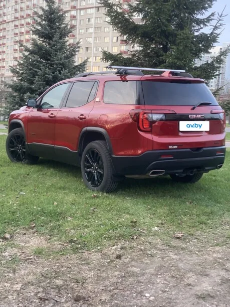 GMC Acadia 2023 — миниатюра 3