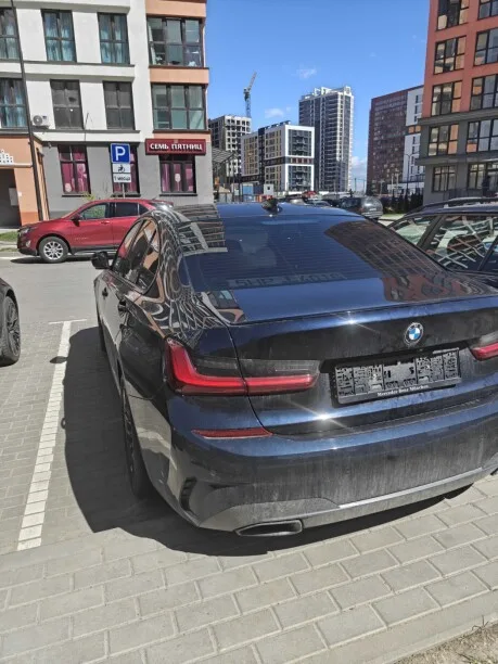 BMW 3 Series 2022 — миниатюра 5