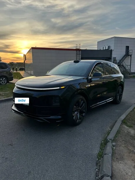 Li Auto L6 2025 — миниатюра 5