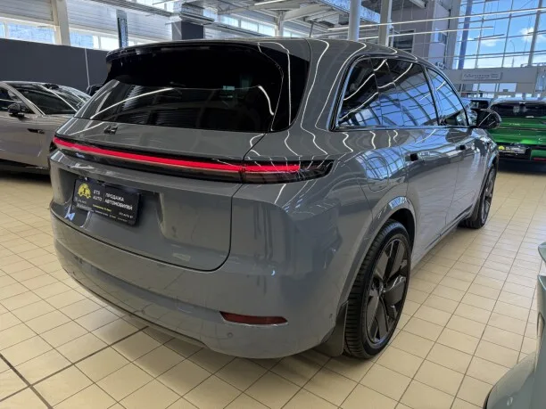 Li Auto L7 2025 — миниатюра 2