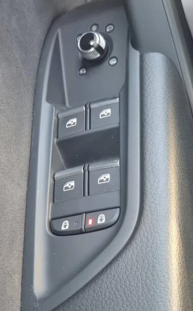 Audi Q5 2024 — миниатюра 5