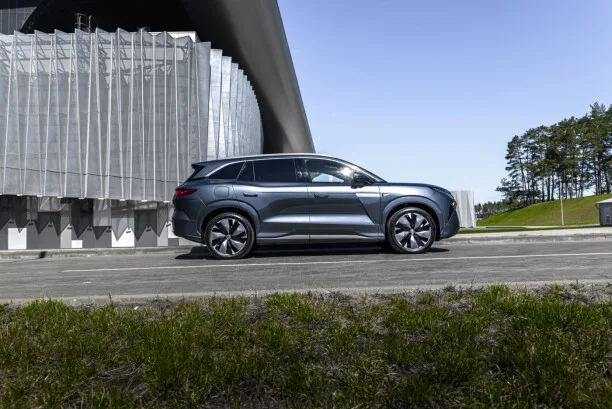 BYD Tang L 2025 — миниатюра 2