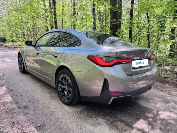 BMW i4 2023 — миниатюра 2
