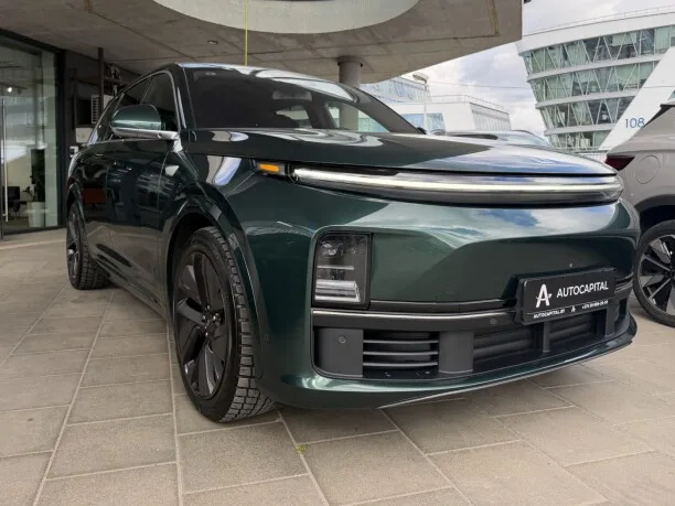 Li Auto L7 2024 — фото 1, купить с доставкой в Москву
