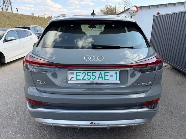 Audi Q4 e-tron 2022 — миниатюра 2