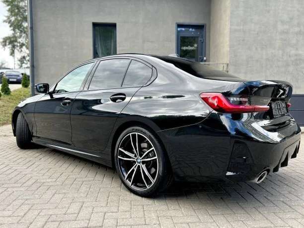 BMW 3 Series 2024 — миниатюра 4