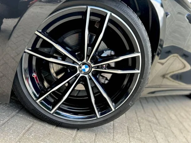 BMW 3 Series 2024 — миниатюра 5