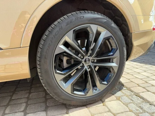 Audi Q7 2025 — миниатюра 5