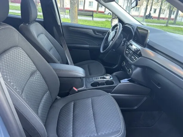 Ford Escape 2024 — миниатюра 3
