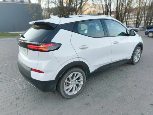 Chevrolet Bolt EUV 2023 — миниатюра 4