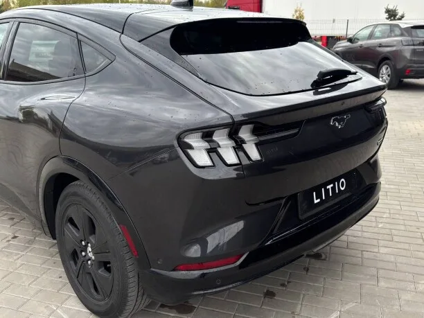 Ford Mustang Mach-E 2022 — миниатюра 2