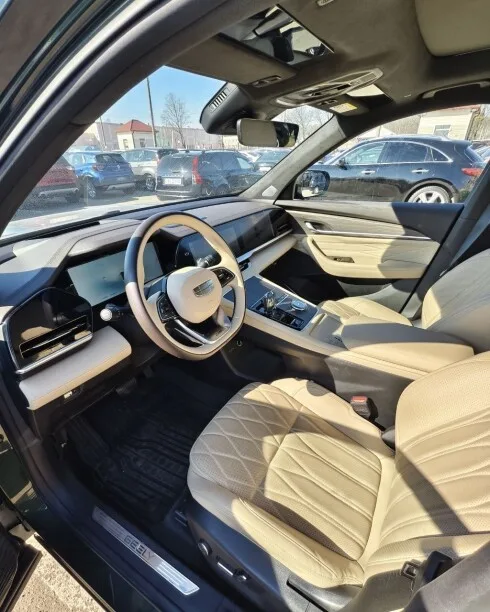 Geely Xingyue L 2024 — миниатюра 3
