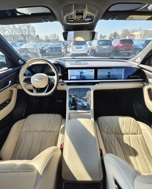 Geely Xingyue L 2024 — миниатюра 5
