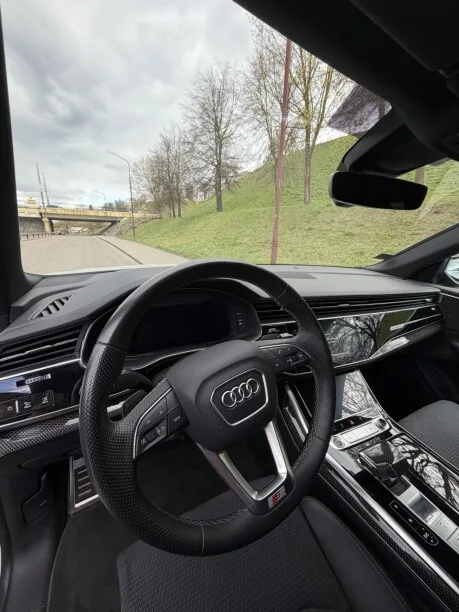 Audi Q8 2023 — миниатюра 2