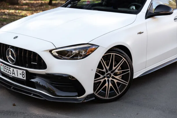 Mercedes-Benz C-Класс AMG 2022 — миниатюра 4
