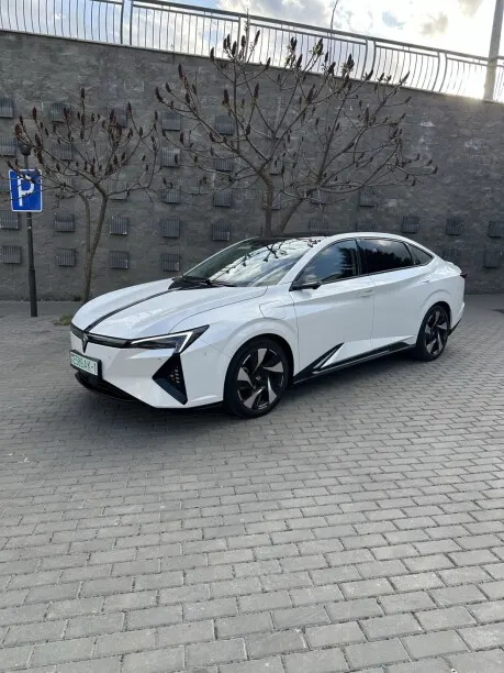 Lingxi L 2024 купить в Москве