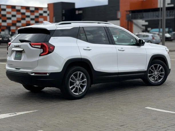 GMC Terrain 2022 — миниатюра 5