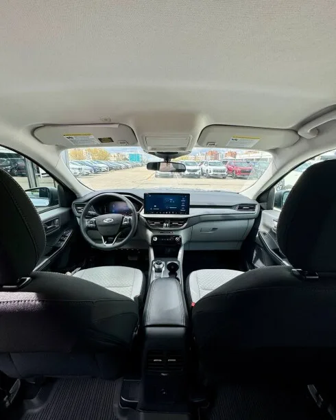 Ford Escape 2023 — миниатюра 3